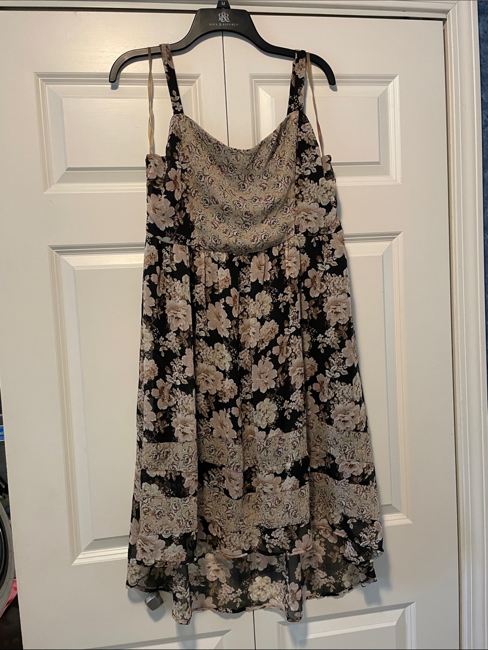 Mudd Black and Beige Floral Midi Dress